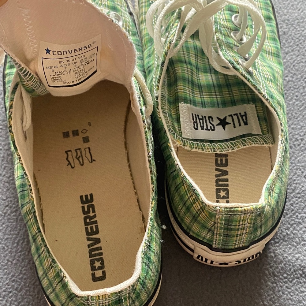Converse Green Checkered Sneakers - Picture 2 of 3